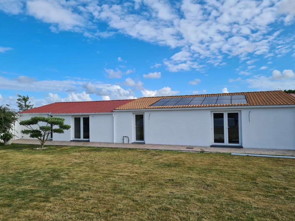 Ty Grain De Sel : Logement Privatif Avec Piscine, Jardin Et Patio Chauvé Dış mekan fotoğraf