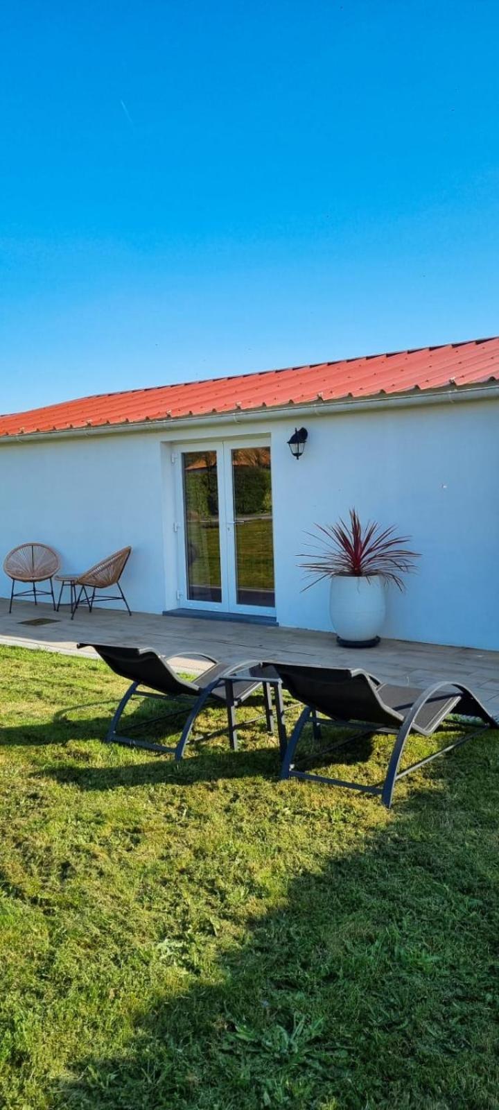 Ty Grain De Sel : Logement Privatif Avec Piscine, Jardin Et Patio Chauvé Dış mekan fotoğraf